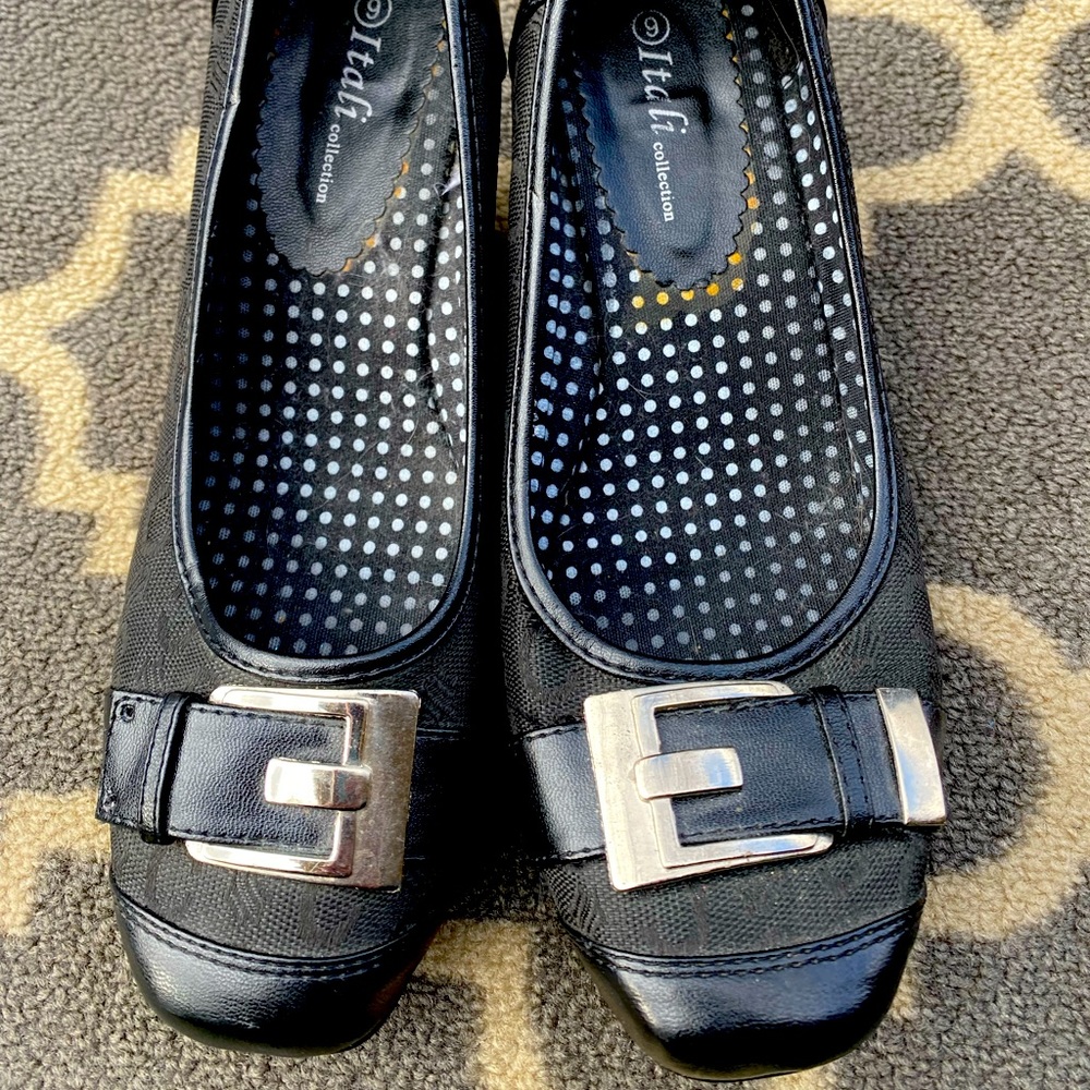 Itali collection black heels